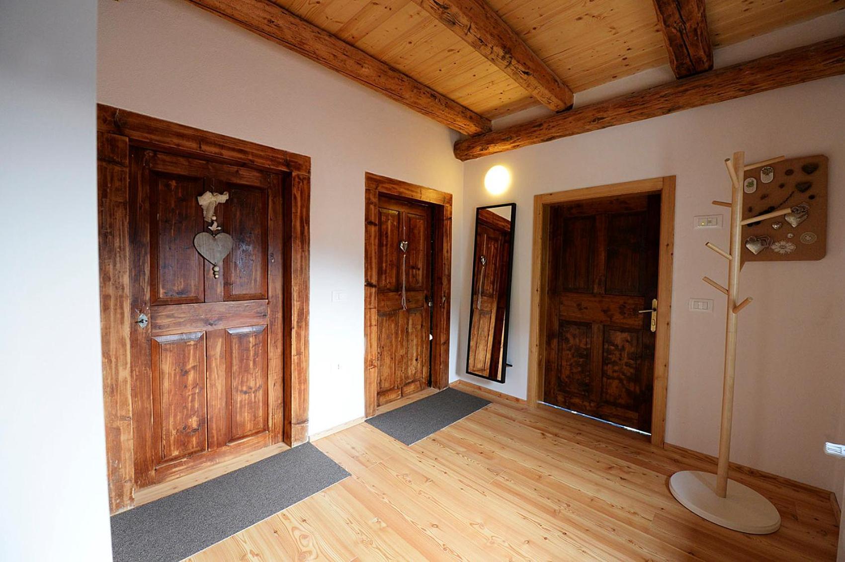 Albergo Diffuso Comeglians Szoba fotó